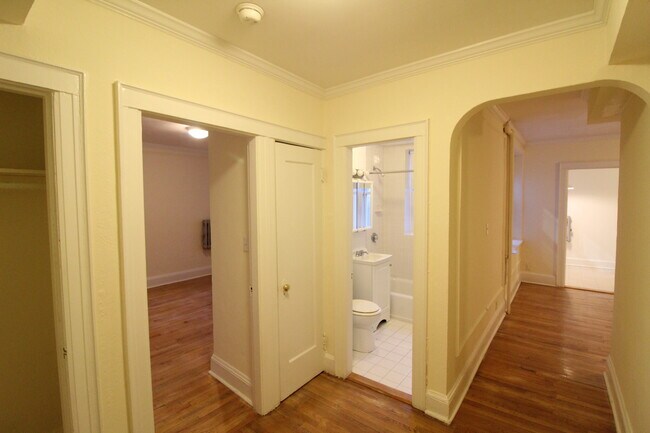 Foto del edificio - 100 Kilsyth Rd