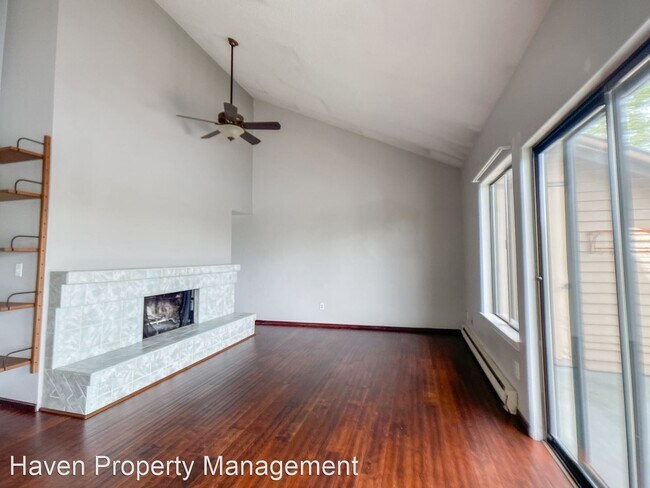 Building Photo - 2 br, 2 bath House - 1002 S 312th St #133