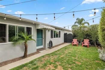 Building Photo - 321 Costa Mesa St