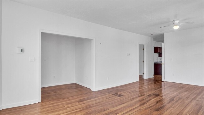 Foto del edificio - 1442 Main St