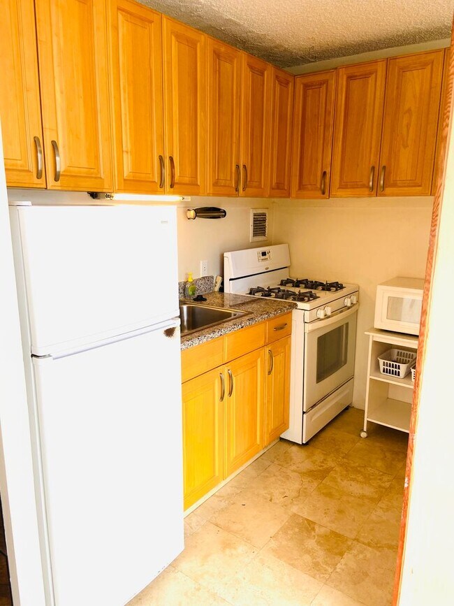 Foto del edificio - 750 Amana St