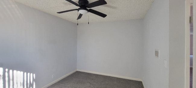 Building Photo - 19170 CA-18