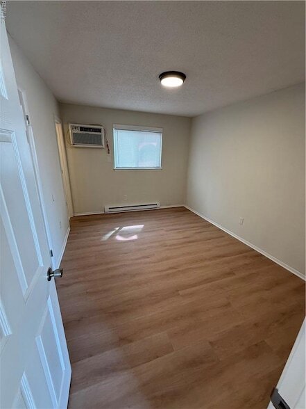 Foto del edificio - 255 W Ocean View Ave