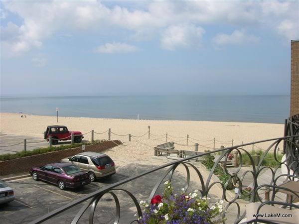 Building Photo - 1159 S Harbor Dr