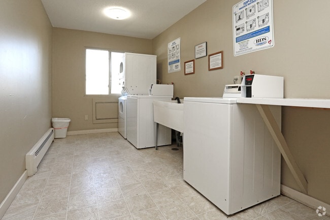 Interior Photo - LaBlanche Apartments