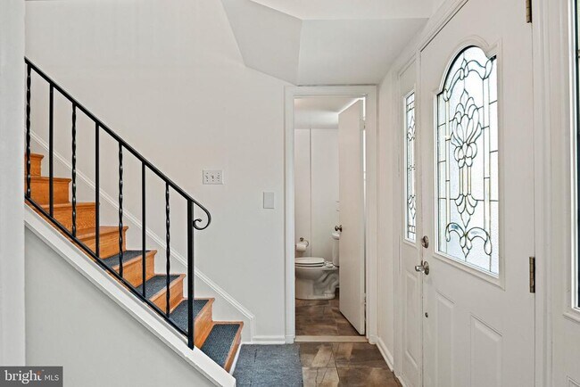 Foto del edificio - 6713 Old Chesterbrook Rd