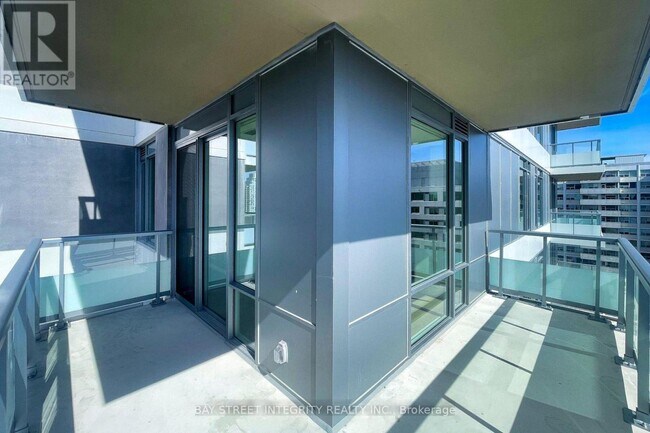 Photo du bâtiment - 50 Dunfield Ave