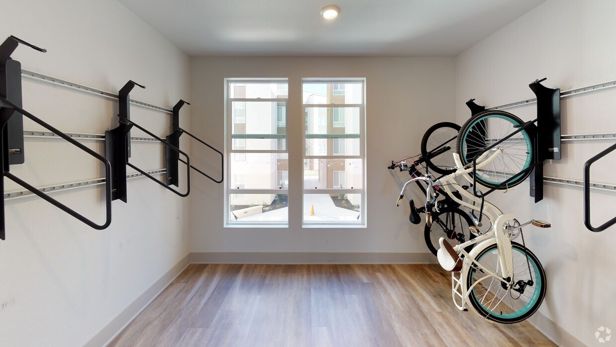 Photo - The Crossings Student Apartments