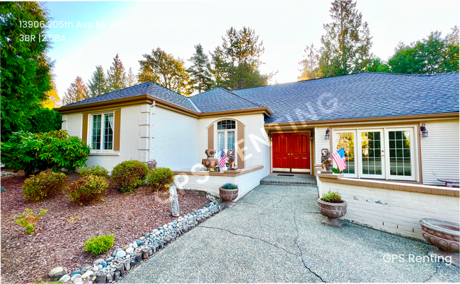 Photo - 13906 205th Ave NE House