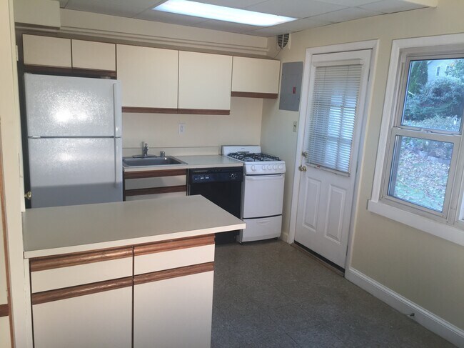 Foto del edificio - 10 S Monroe Rd