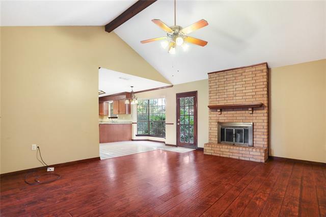 Building Photo - 415 Timberlane Dr