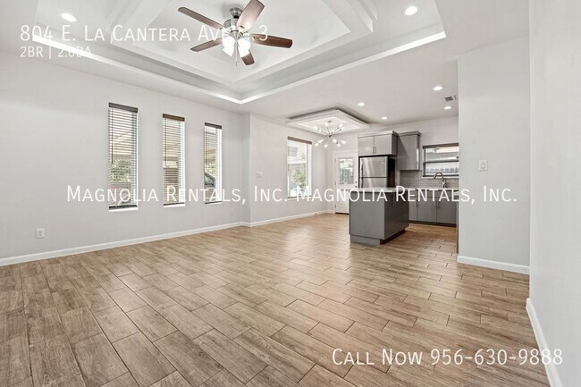 Foto del edificio - 804 E la Cantera Ave