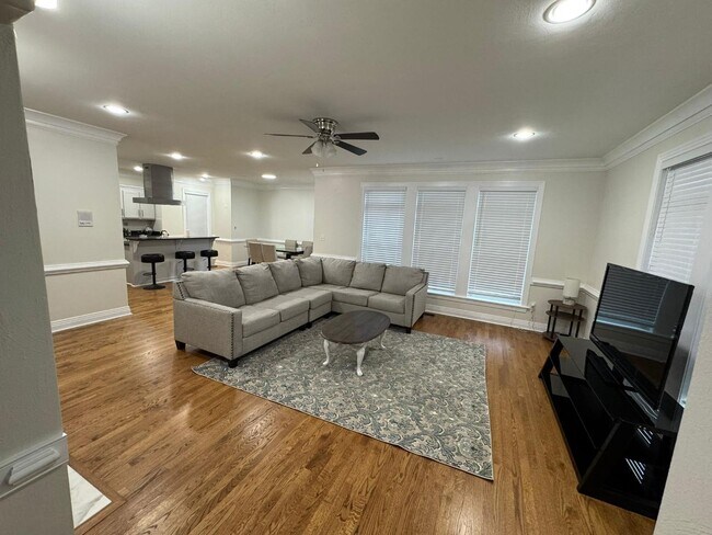 Foto del edificio - 259 W Ocean View Ave