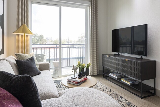 Foto del edificio - Massive Move-In Perks: 6 Weeks Free + $1,000 + Fees Credited!