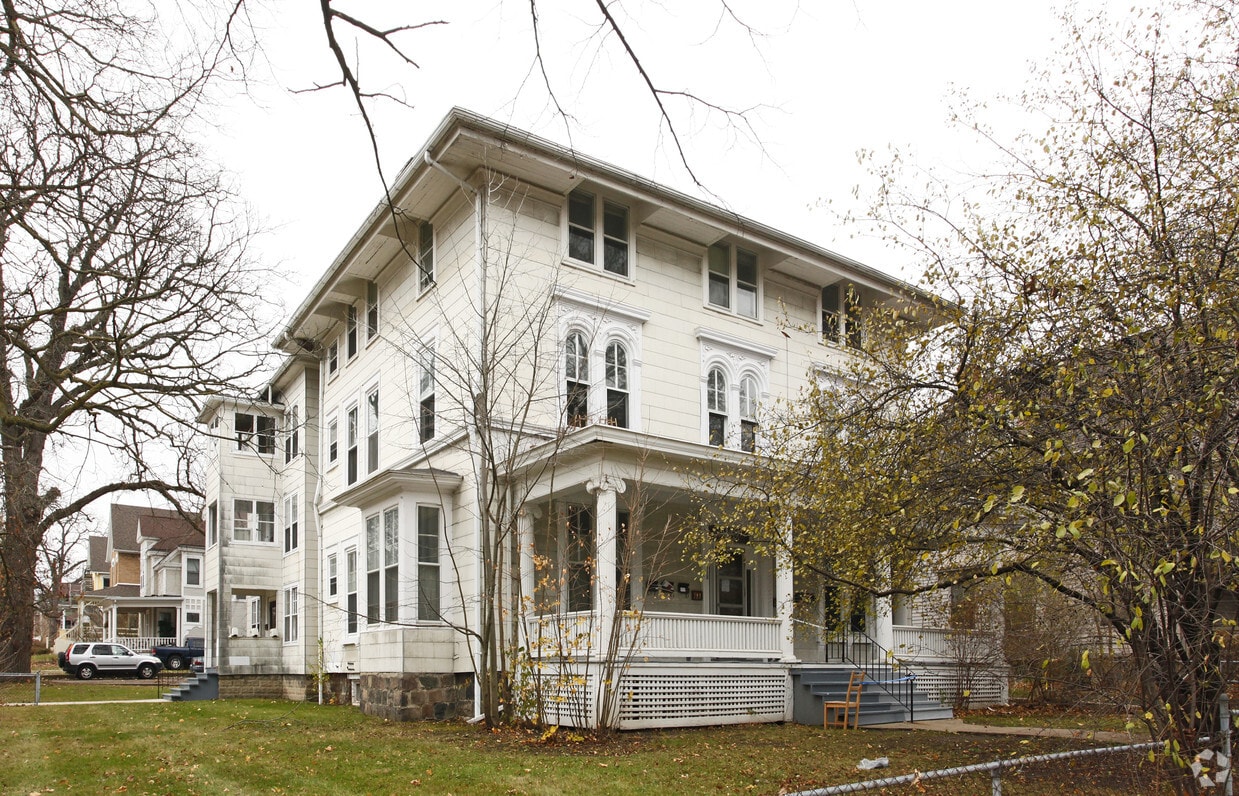 418 N Division St, Ann Arbor, MI 48104 Apartments in Ann Arbor, MI