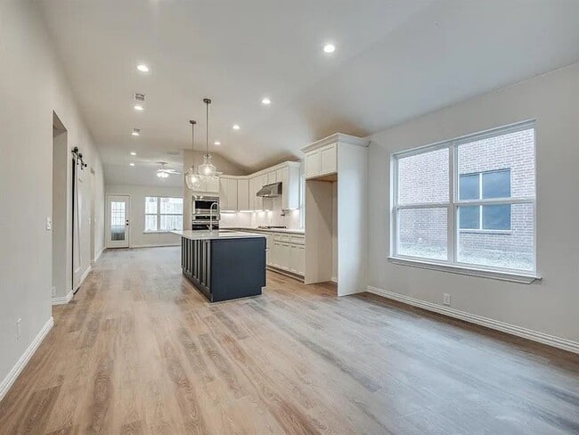 Photo - 1904 Fairhaven Ct House