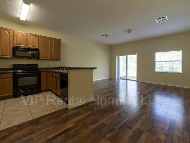 Foto del edificio - 16155 Old Ash Loop