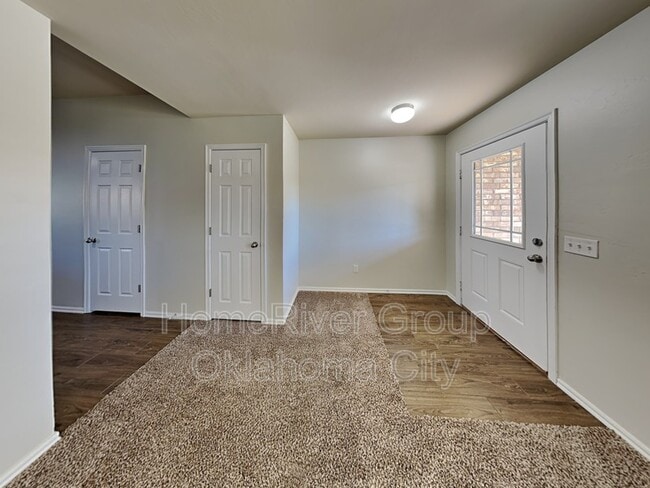 Building Photo - 428 Nathan Way