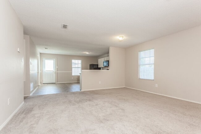 Foto del edificio - 918 Anvil Creek Dr
