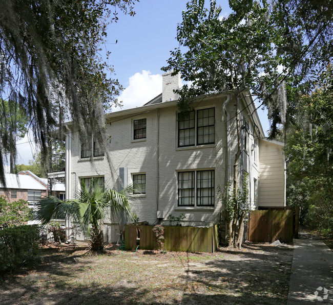 Building Photo - 715 N Calhoun St