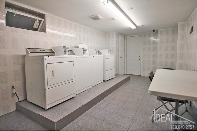 Foto del edificio - 45 South 5th Street #3R