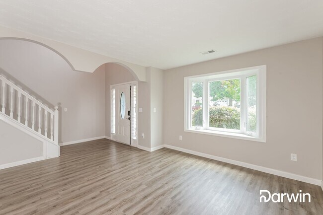 Building Photo - 1061 Ivey Ln