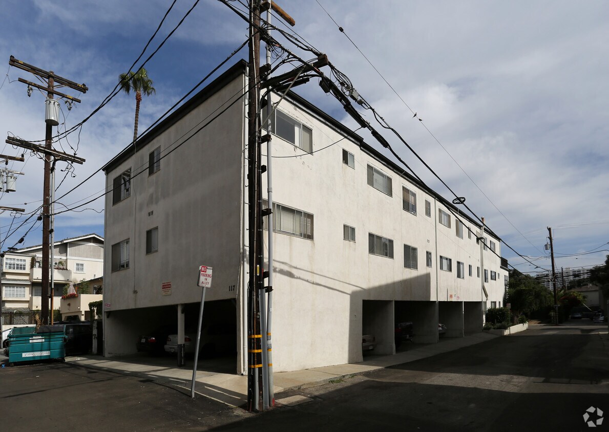 Foto del edificio - 117 Strand St