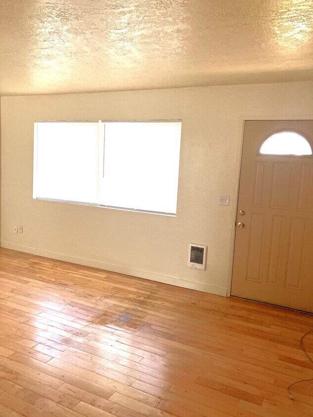 Foto principal - 5226 NE 15th Ave