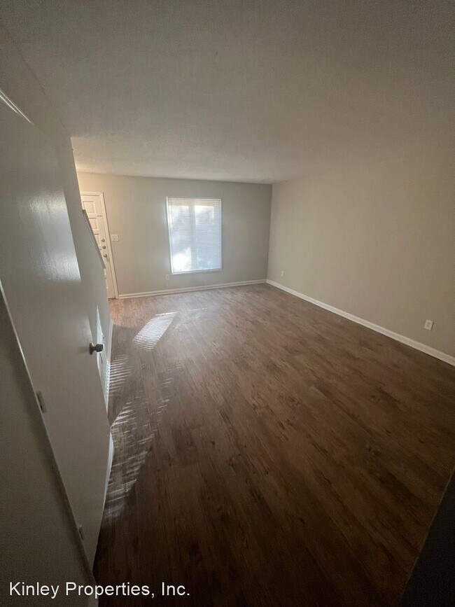Foto del edificio - 2 br, 1.5 bath House - 2003 Countrymens Co...