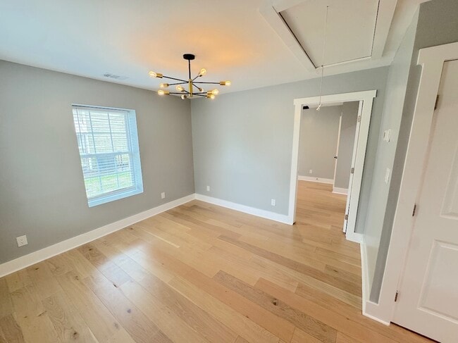 Foto del edificio - 121 W 57th St