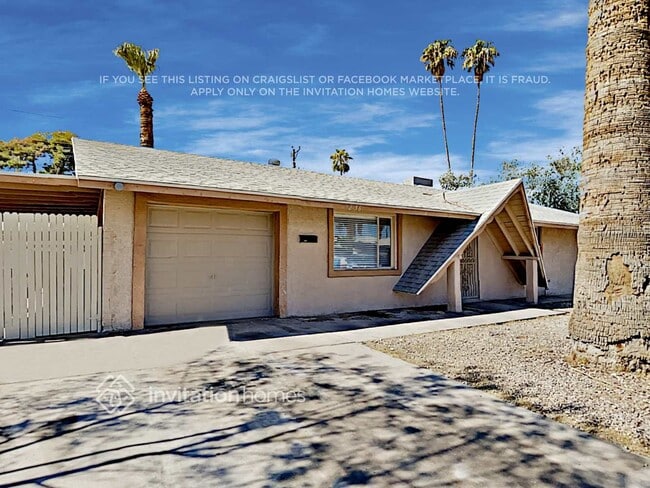 Building Photo - 3236 N 54th Ln