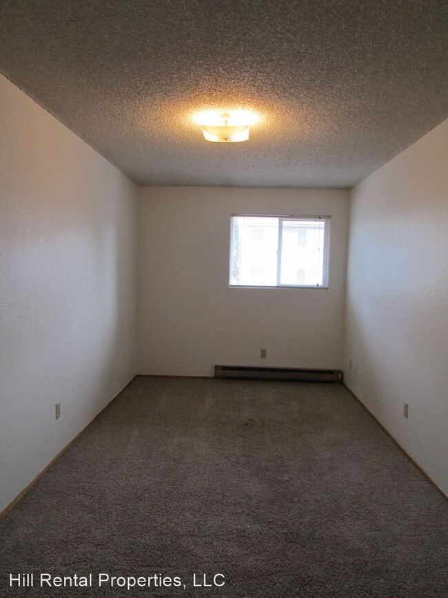 Building Photo - 2 br, 1 bath Apartment - 1204 S Main Street