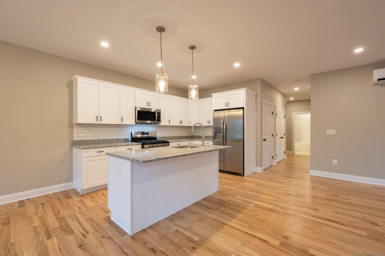 Foto principal - 217 Old Towne Rd