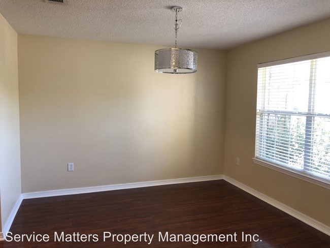 Building Photo - 4 br, 3 bath House - 4646 Thousand Oaks Blvd.