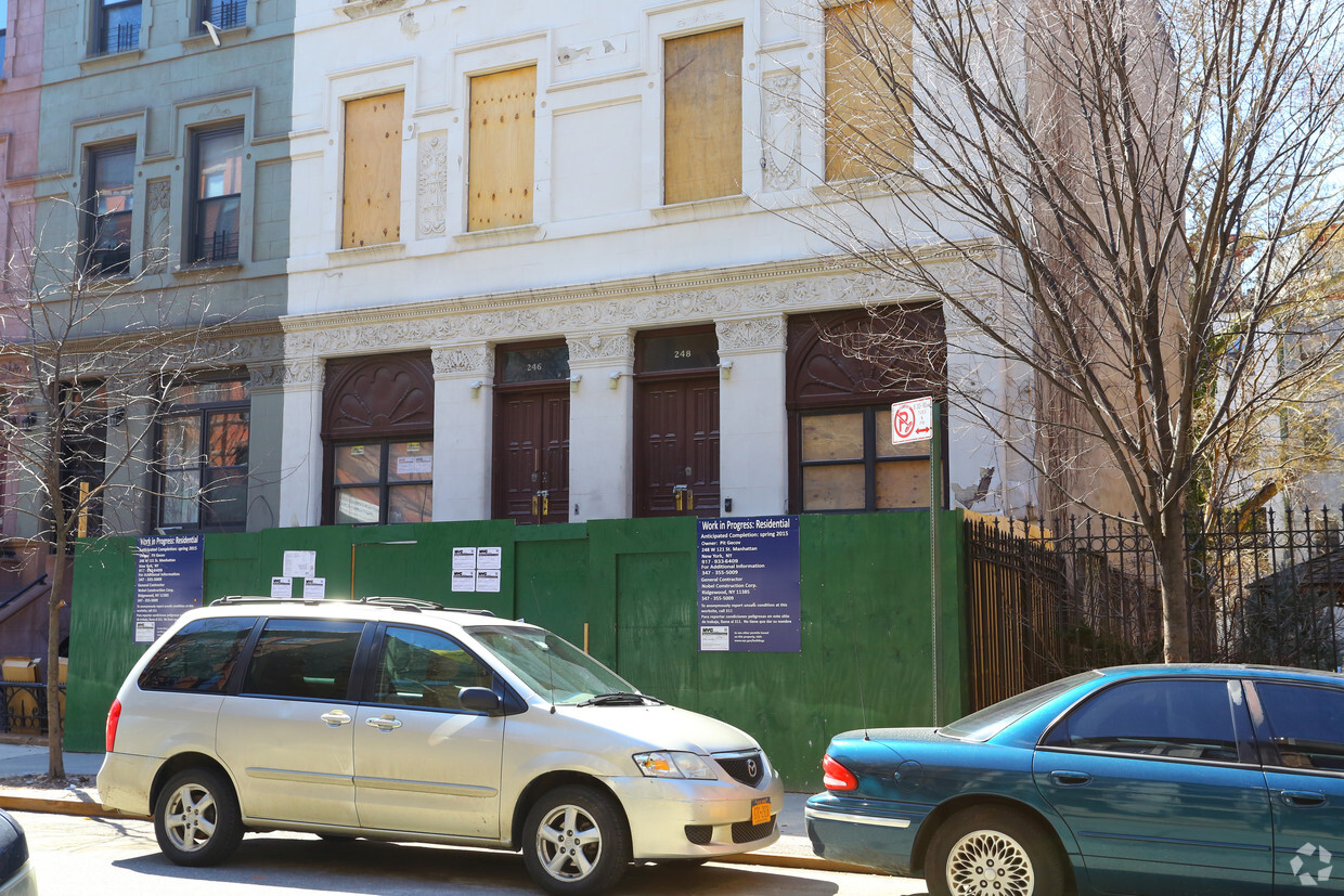 Building Photo - 246 W 121st St
