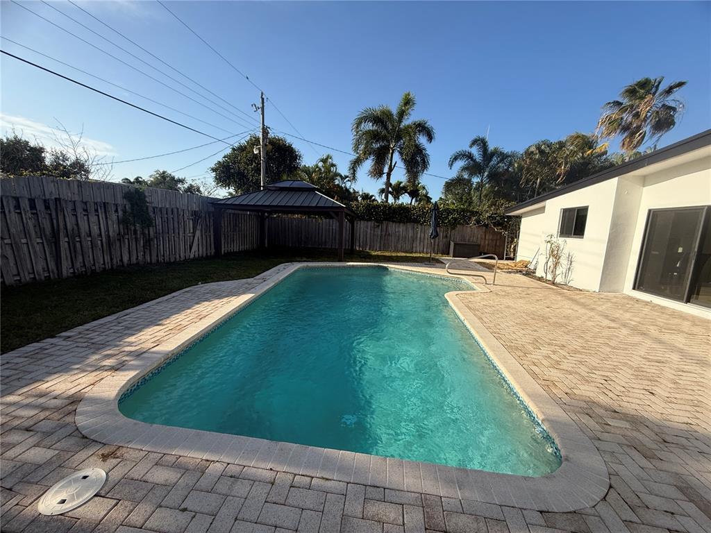 Foto principal - 5001 NE 23rd Ave