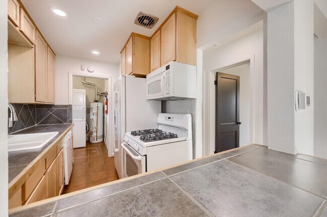 Foto del edificio - 4615 Perry St