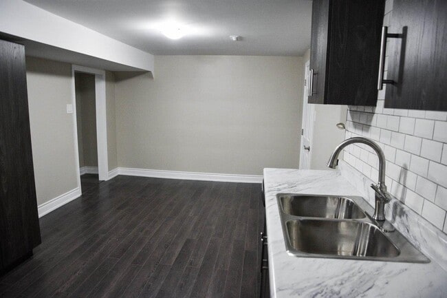 Building Photo - 1130 Melton Dr