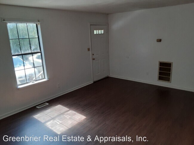 Building Photo - 1700 Monticello St