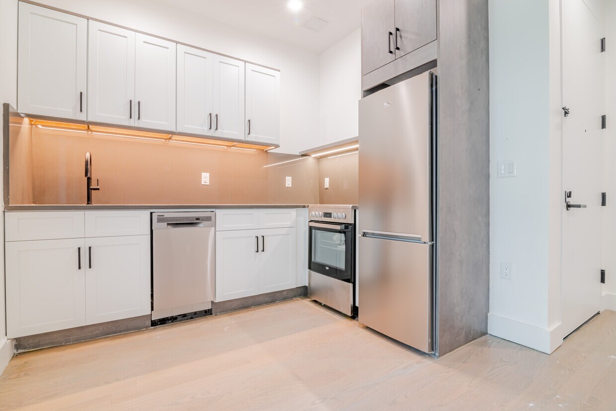 Foto principal - 2909 Albemarle Rd
