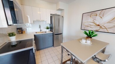 Interior Photo - 1580 Haro