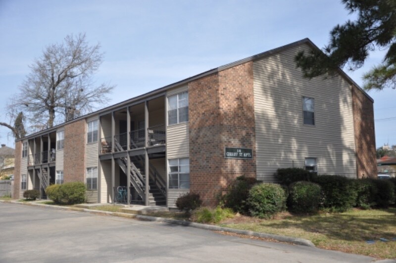 Primary Photo - 110 Cherry St