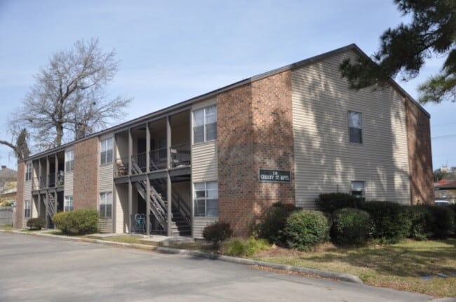 Building Photo - 110 Cherry St