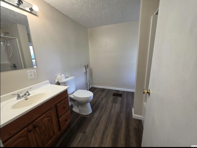 Foto del edificio - 6640 County Rd 23