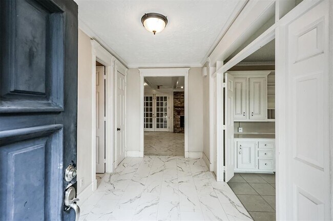 Foto del edificio - 15738 Fleetwood Oaks Dr