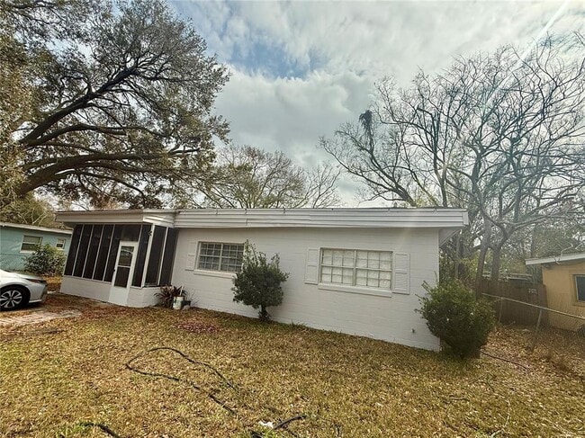 Building Photo - 139 Mayfair Cir