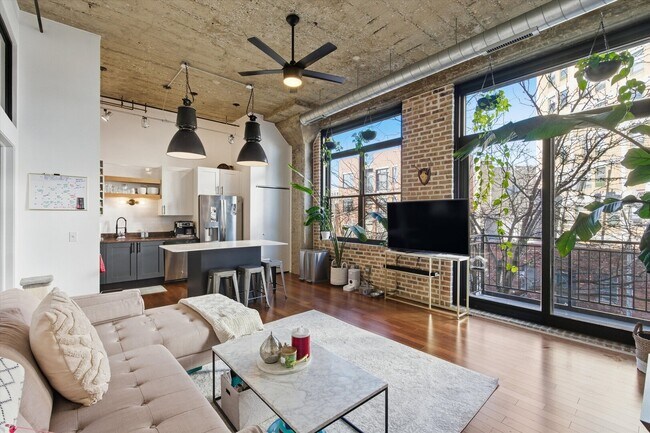 Building Photo - 1521 W Haddon Ave