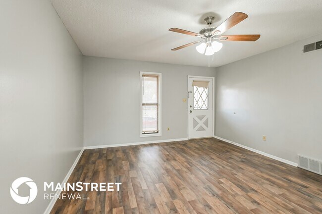 Building Photo - 4332 Thistleway Dr