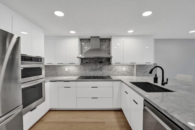 Foto del edificio - 876 Jeffery St