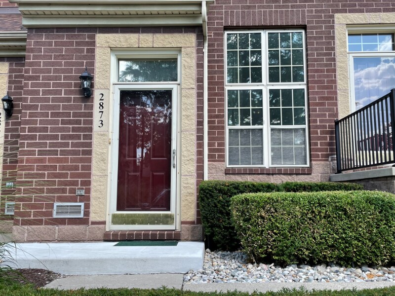 2873 Biddle Ave, Wyandotte, MI 48192 Condo for Rent in Wyandotte, MI